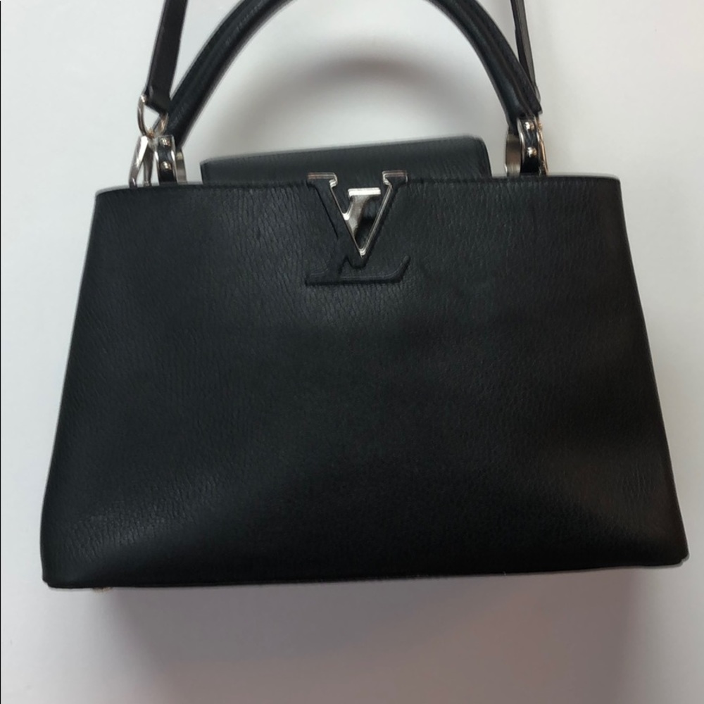 LOUIS VUITTON Taurillon Capucines PM Black